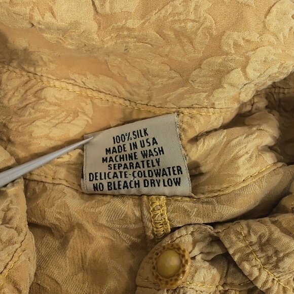 Uru 100% Silk Blouse Yellow Embossed Floral Flowers Button Textured 3/4 sleeve L - Picture 5 of 11